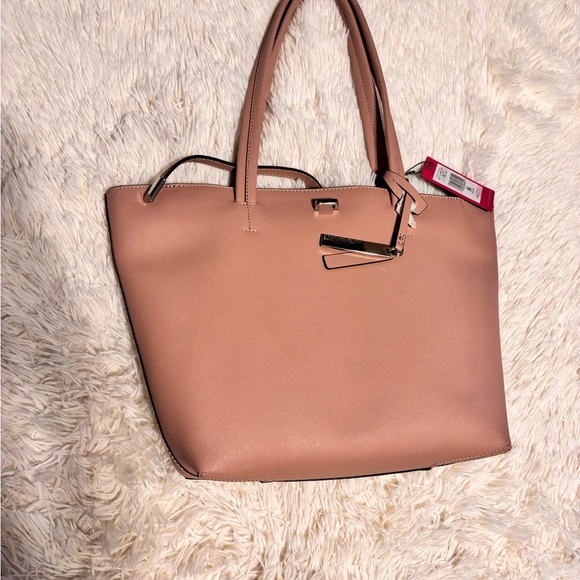 Leila small Tote leather Bag by Vince Camuto - Vintage Quartz - Picture 2 of 8